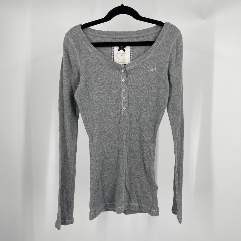 Y2K Gilly Hicks Abercrombie Henley Top Long Sleeve Bella Elena 2010s Shirt Grey